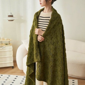 Chăn đông mỏng - Chăn nỉ lông thỏ nhập khẩu mẫu mới - chất liệu lông thỏ siêu mềm mịn không xù